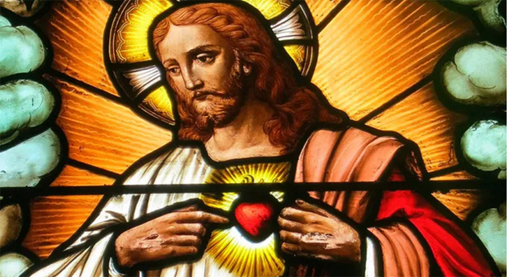 Vitral Sagrado Coração de Jesus. | WikipediaNheyob (CC-BY-SA-3.0) Vitral Sagrado Coração de Jesus. | WikipediaNheyob (CC-BY-SA-3.0)