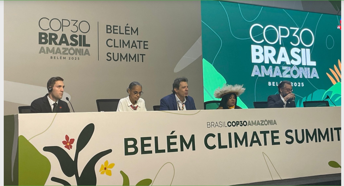 Porta-Vozes do Governo falaram com entusiasmo sobre o Fundo Florestas Tropicais pra Sempre | Crédito: Joyce Assunção Porta-Vozes do Governo falaram com entusiasmo sobre o Fundo Florestas Tropicais pra Sempre | Crédito: Joyce Assunção