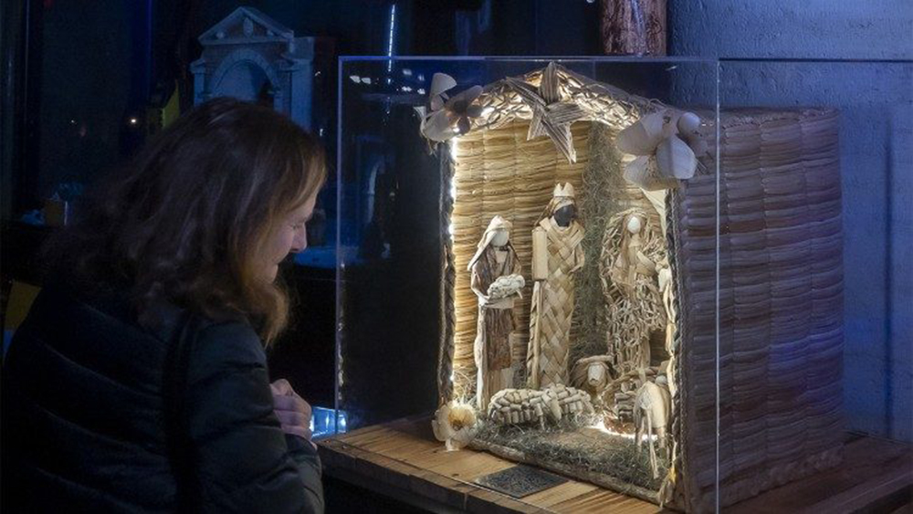 Presépio feito por artesã brasileira é exposto no Vaticano. Foto: Solange Souza Presépio feito por artesã brasileira é exposto no Vaticano. Foto: Solange Souza